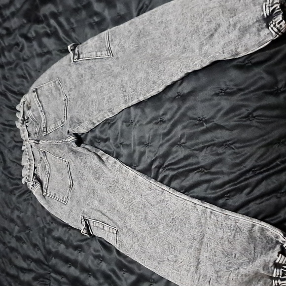 Jeans - Picture 2 of 2